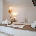 23 Mykonos Hotel