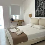 23 Mykonos Hotell 3*